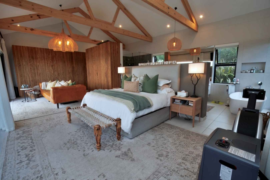 4 Bedroom Property for Sale in Stilbaai Wes Western Cape